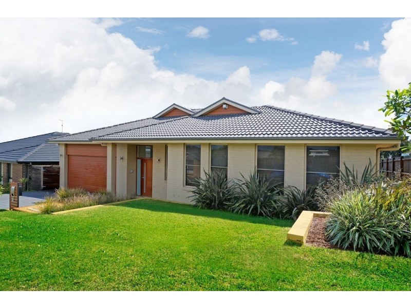 8 Marshall Avenue, Spring Farm NSW 2570