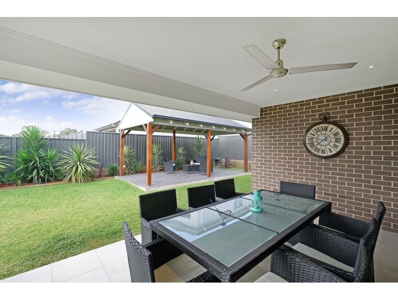 4 Discovery Circuit, Gregory Hills NSW 2557