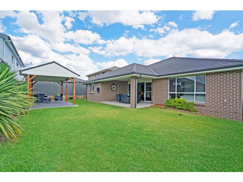 4 Discovery Circuit, Gregory Hills NSW 2557