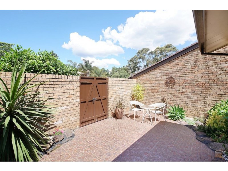 5 Arunta Crescent, Leumeah NSW 2560