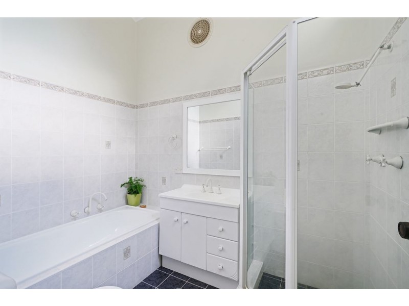 5 Arunta Crescent, Leumeah NSW 2560