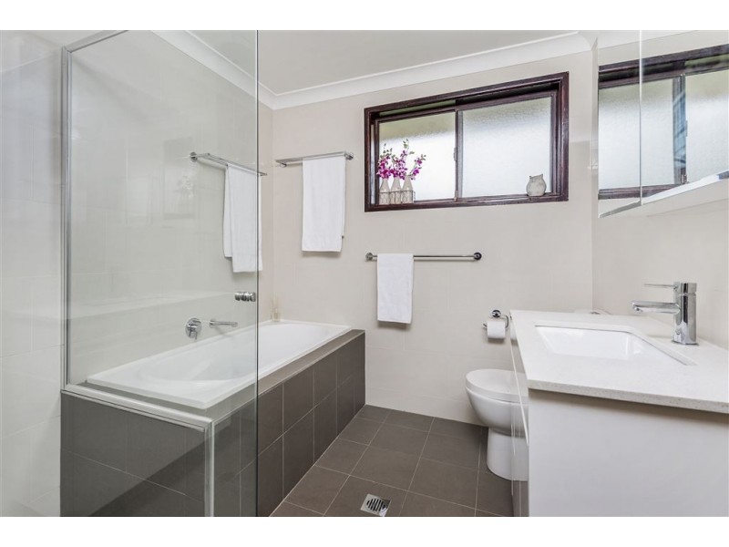 28 Dandenong Crescent, Ruse NSW 2560