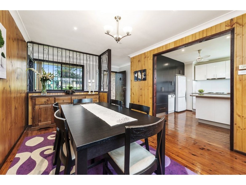 28 Dandenong Crescent, Ruse NSW 2560