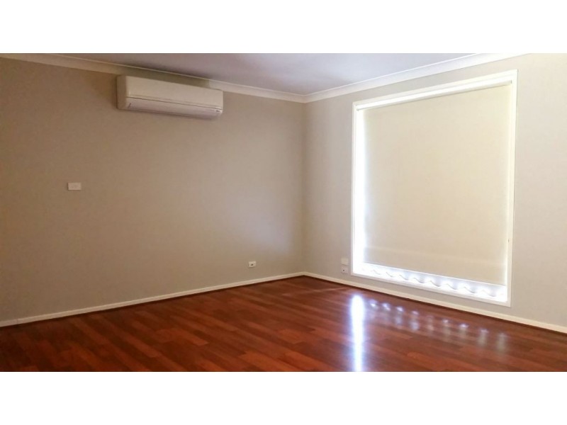 7 Epidote Close, Eagle Vale NSW 2558