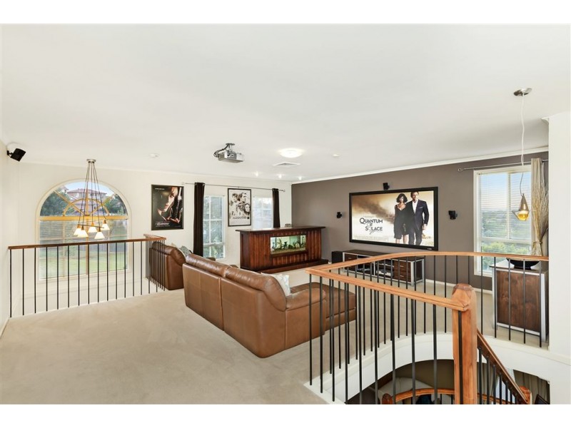 17 Invergowrie Avenue, Glen Alpine NSW 2560