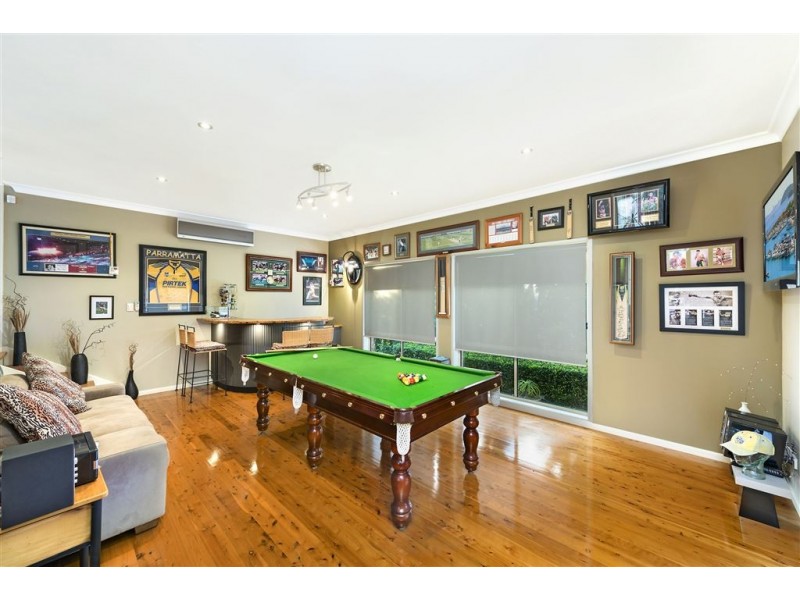 17 Invergowrie Avenue, Glen Alpine NSW 2560