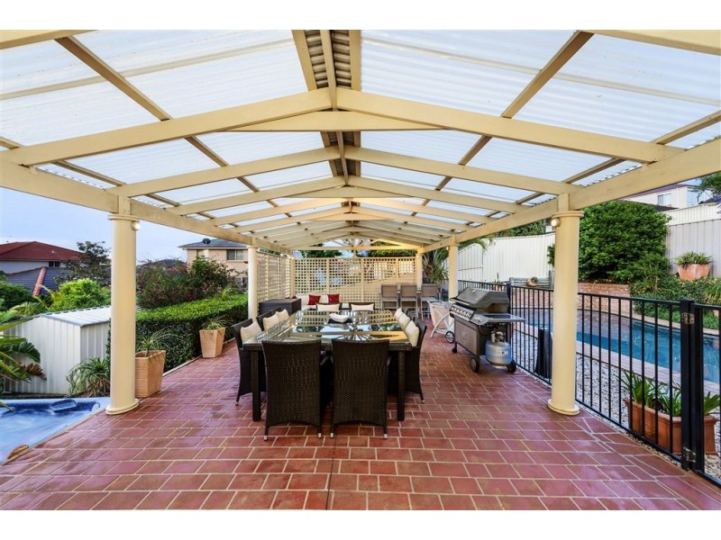 17 Invergowrie Avenue, Glen Alpine NSW 2560