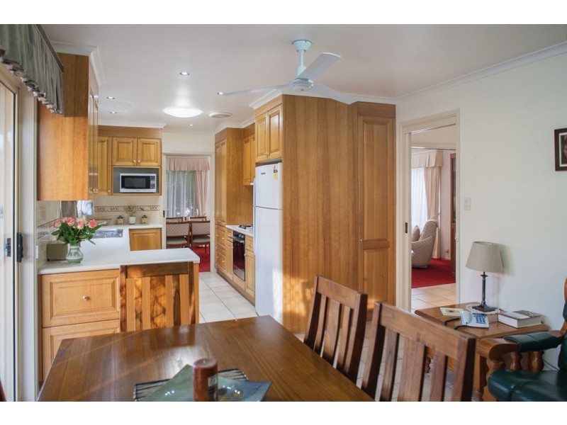 11 Nardango Road, Bradbury NSW 2560