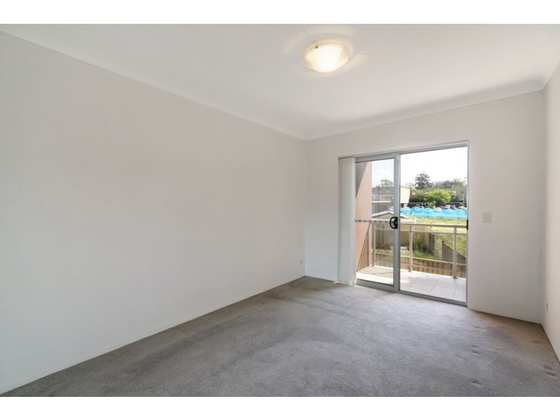 28/7-9 King Street, Campbelltown NSW 2560