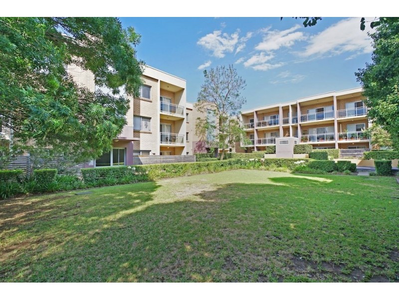 28/7-9 King Street, Campbelltown NSW 2560