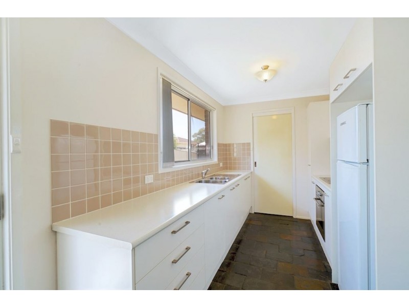 2 Handley Place, Raby NSW 2566