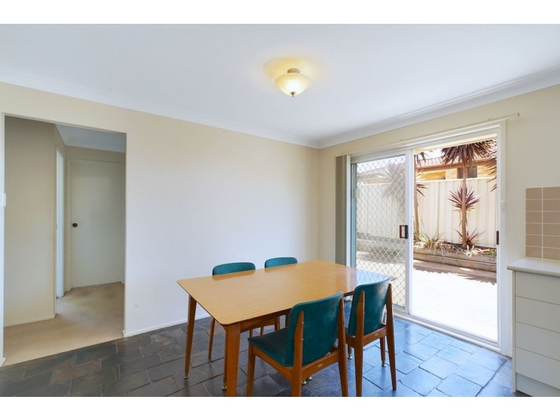 2 Handley Place, Raby NSW 2566