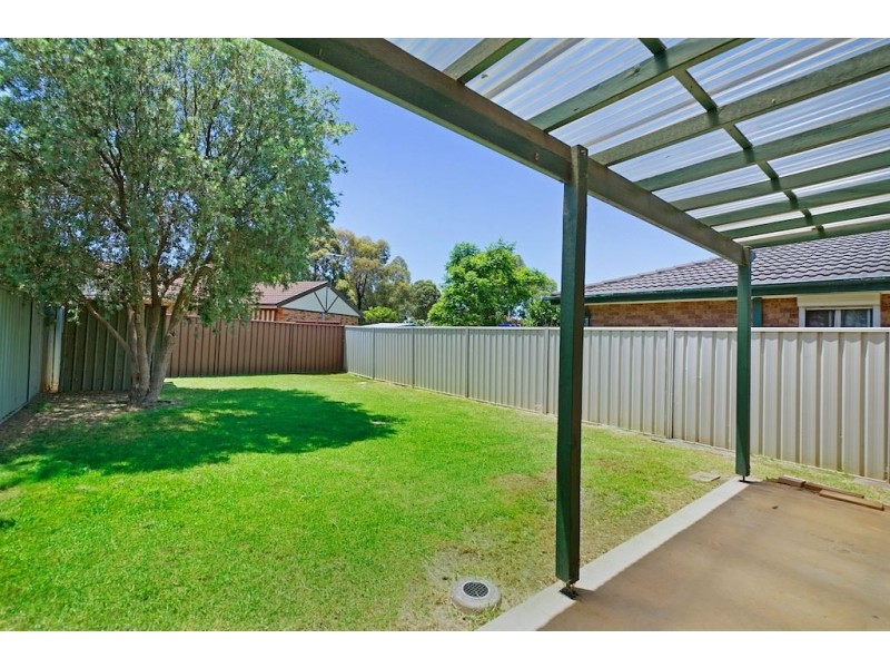 2/209 Gould Road, Eagle Vale NSW 2558