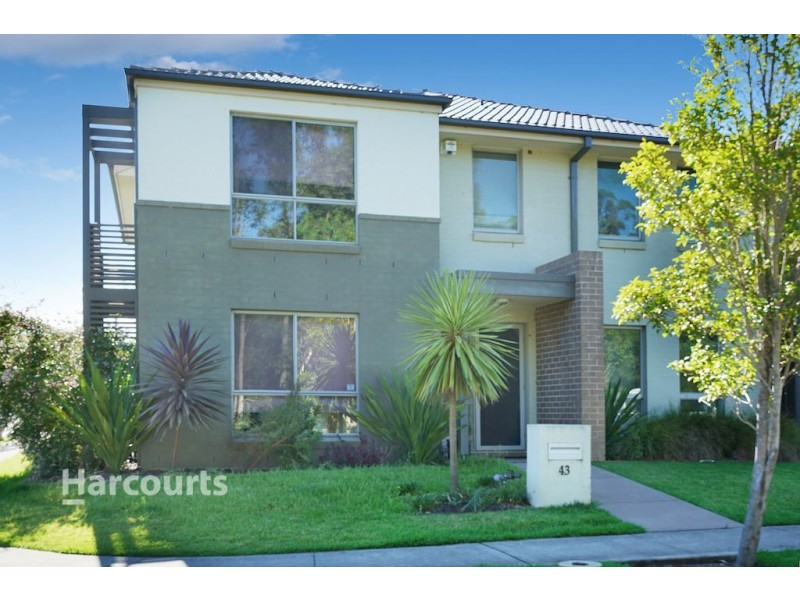 43 Hadlow Avenue, Glenfield NSW 2167
