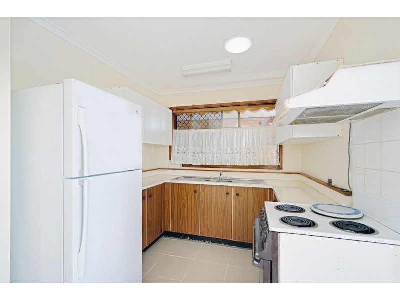 4/1 Astelia Street, Macquarie Fields NSW 2564