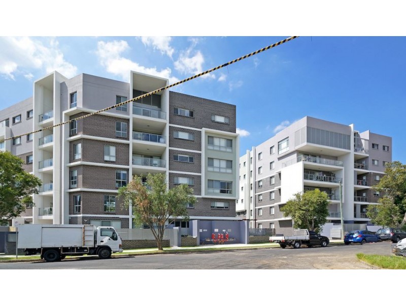 69/12-20 Tyler Street, Campbelltown NSW 2560