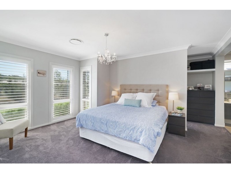 35 Swansona Avenue, Mount Annan NSW 2567