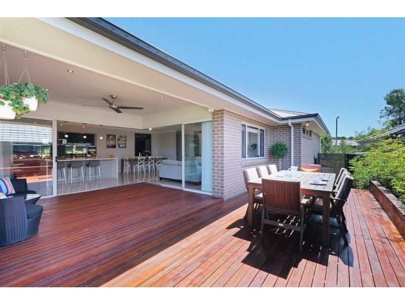 35 Swansona Avenue, Mount Annan NSW 2567