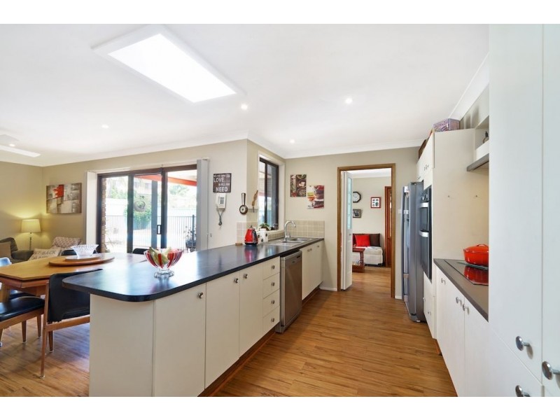 16 Corunna Avenue, Leumeah NSW 2560