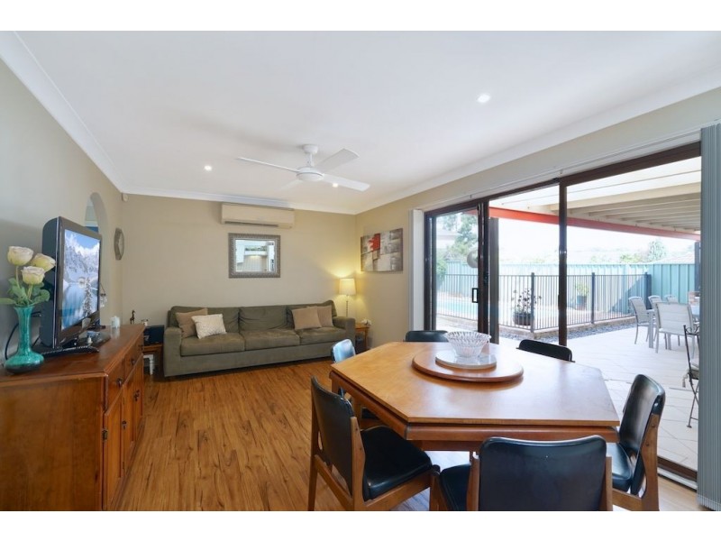 16 Corunna Avenue, Leumeah NSW 2560