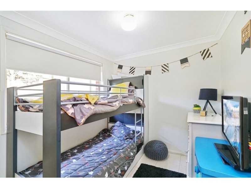 2/47 Frontignan Street, Eschol Park NSW 2558