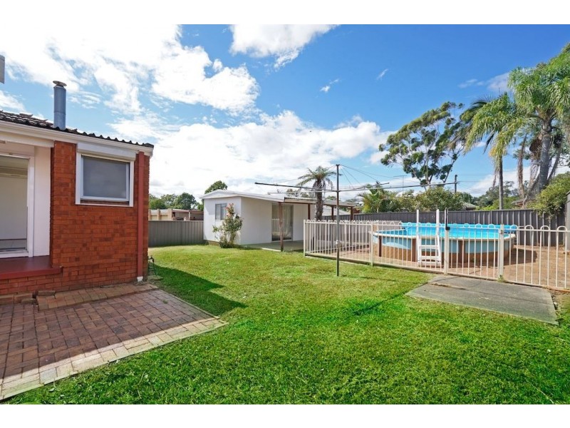 20 Macquarie Avenue, Leumeah NSW 2560