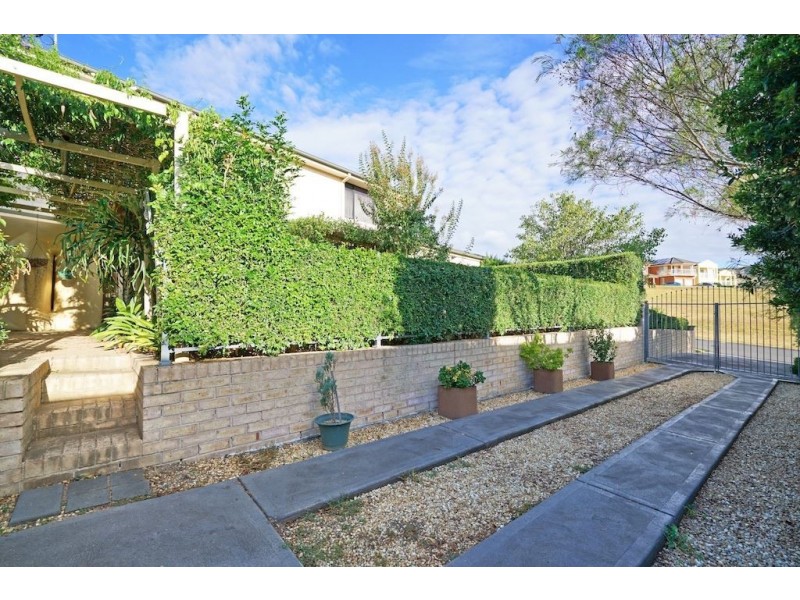 23 Invergowrie Avenue, Glen Alpine NSW 2560