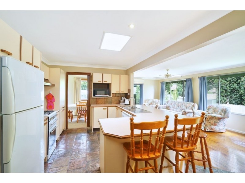 46 Tallowwood Crescent, Bradbury NSW 2560