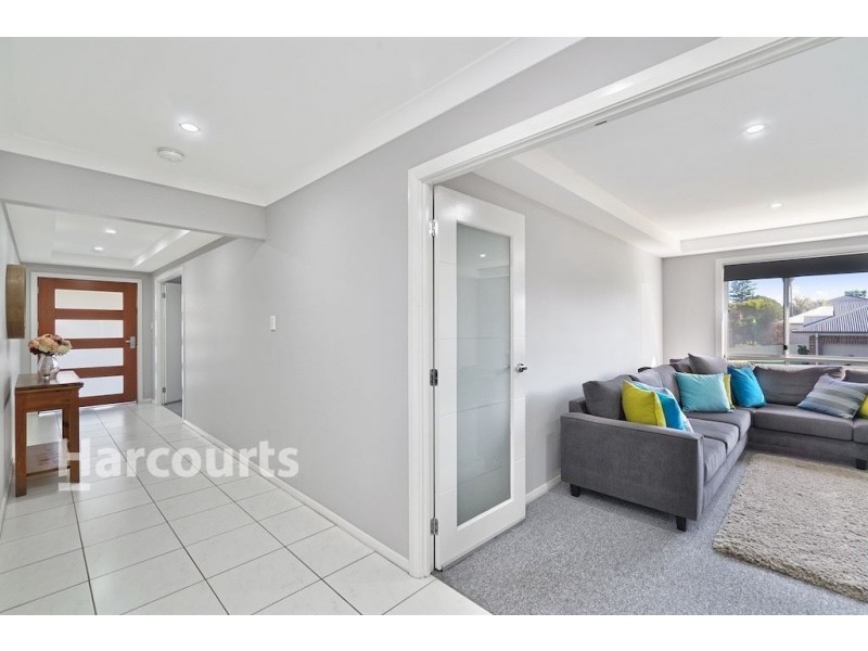 379 Remembrance Drive, Camden Park NSW 2570