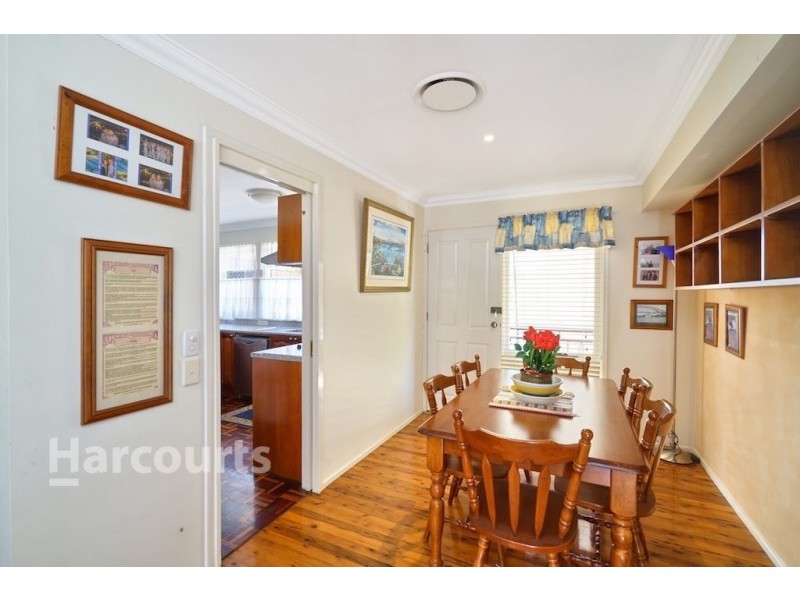 49 Manooka Crescent, Bradbury NSW 2560