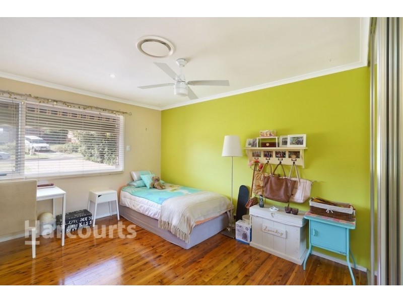 49 Manooka Crescent, Bradbury NSW 2560