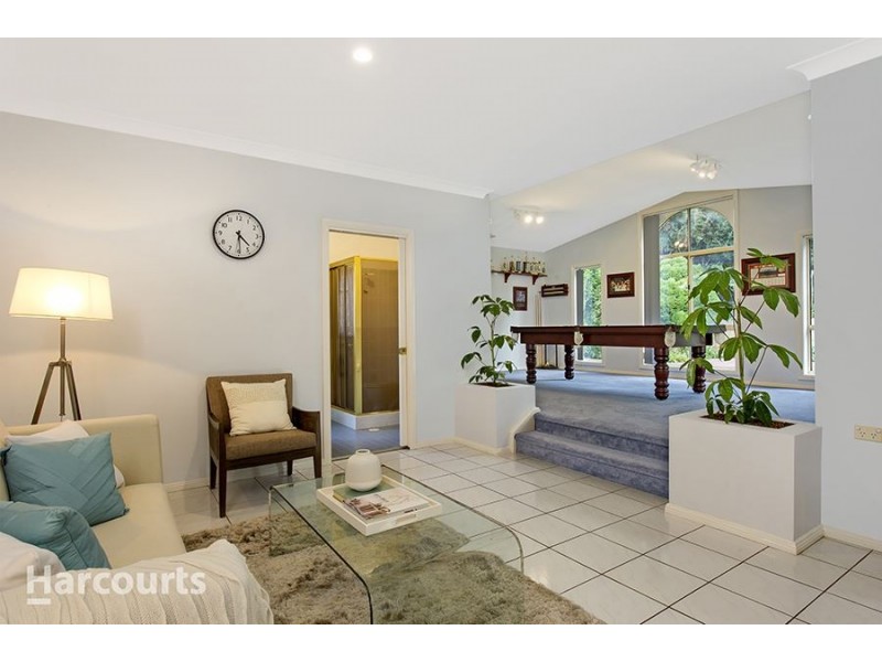 20 Claremont Circuit, Glen Alpine NSW 2560