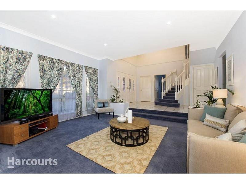 20 Claremont Circuit, Glen Alpine NSW 2560