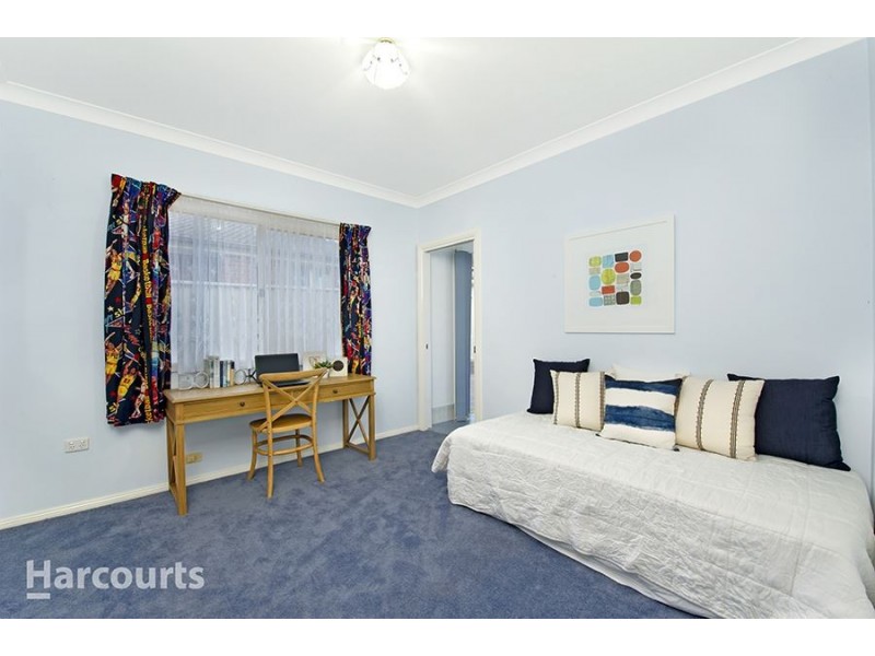 20 Claremont Circuit, Glen Alpine NSW 2560