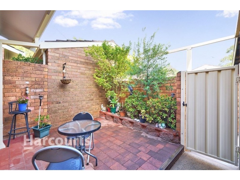 8/56 Woodhouse Drive, Ambarvale NSW 2560