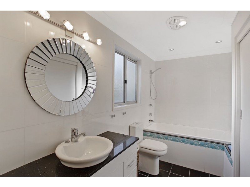 239 Georges River Road, Kentlyn NSW 2560