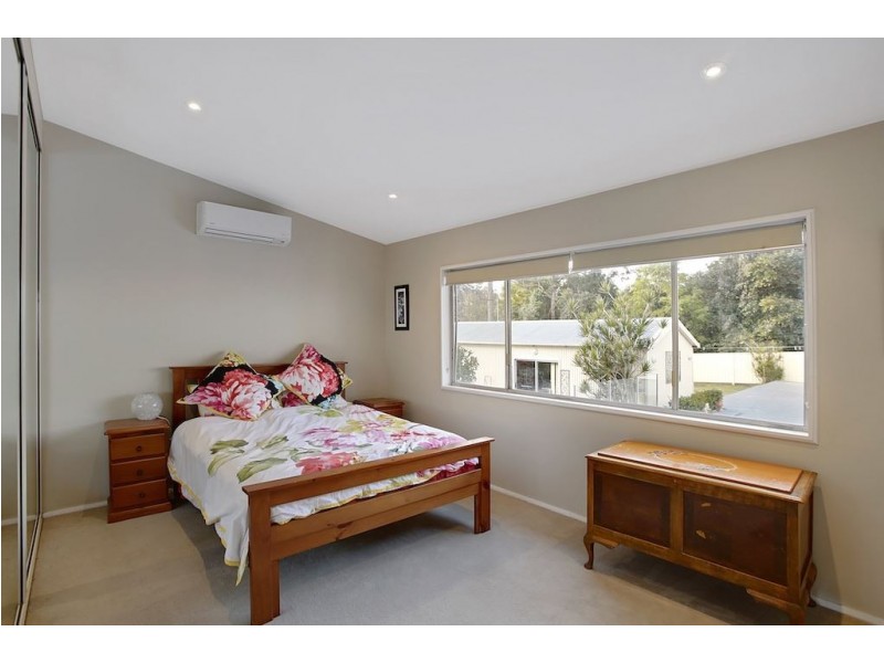 239 Georges River Road, Kentlyn NSW 2560