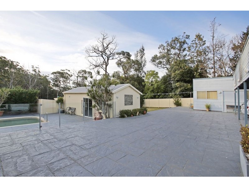 239 Georges River Road, Kentlyn NSW 2560