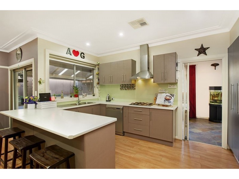 17 Macnamara Place, Appin NSW 2560