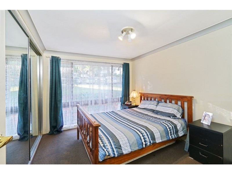 68 Fluorite Place, Eagle Vale NSW 2558