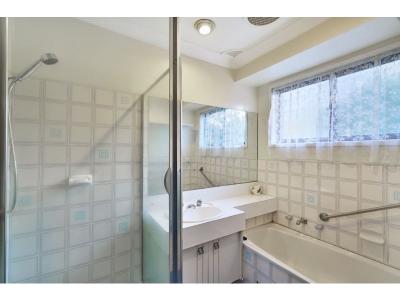 68 Fluorite Place, Eagle Vale NSW 2558