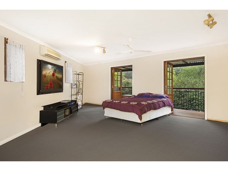 6 Rudge Place, Ambarvale NSW 2560