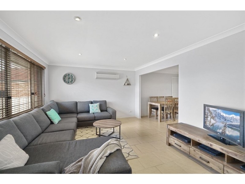 10 Hurricane Drive, Raby NSW 2566