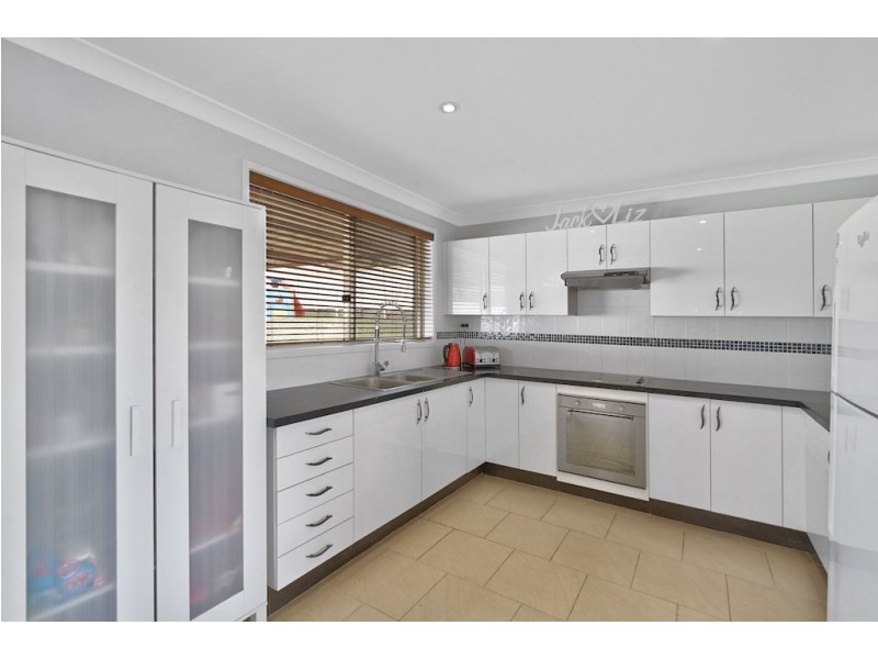 10 Hurricane Drive, Raby NSW 2566