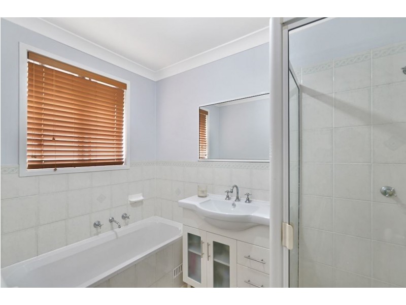 10 Hurricane Drive, Raby NSW 2566