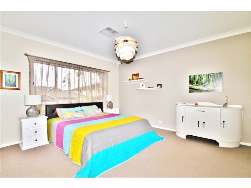 35 Robertson Way, Camden Park NSW 2570