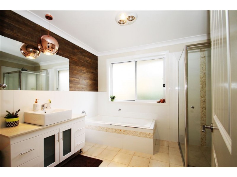 35 Robertson Way, Camden Park NSW 2570