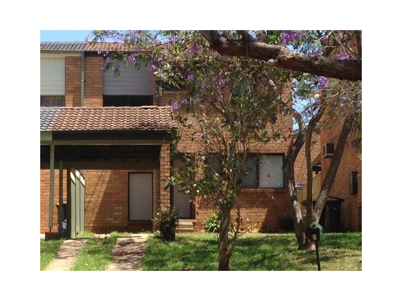5 Airdsley Lane, Bradbury NSW 2560