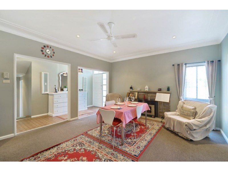 145 Lindesay Street, Campbelltown NSW 2560