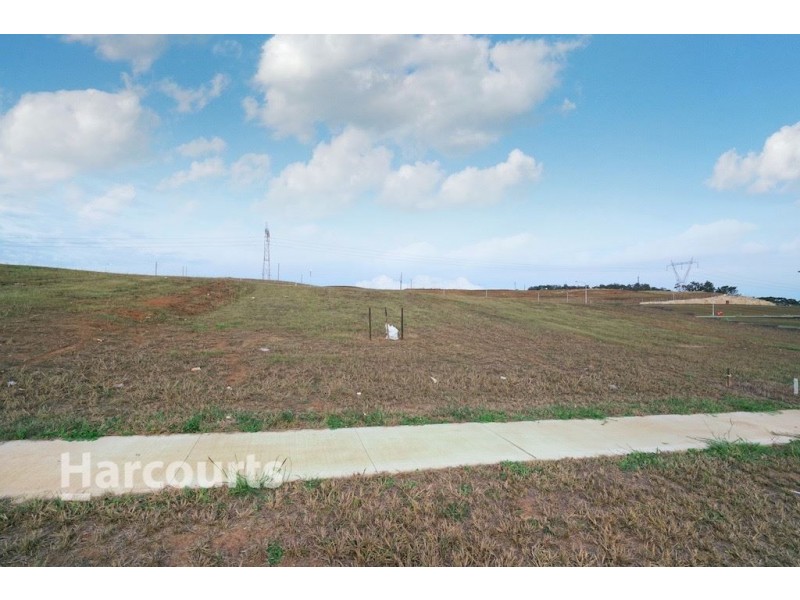 11 Farm Cove Street, Gregory Hills NSW 2557